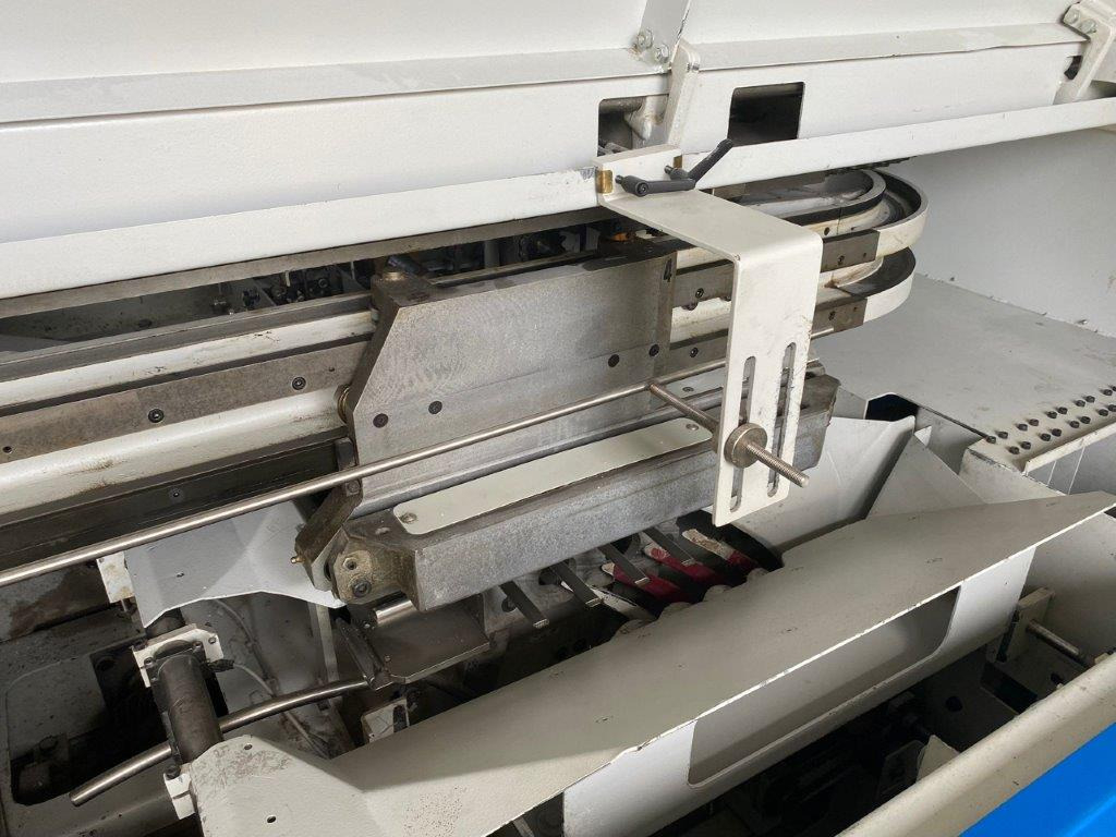 Encuadernadora Perfect Binder Wohlenberg Quickbinder with Hotmelt, PUR and Gazing unit: foto 9 Encuadernadora Perfect Binder Wohlenberg Quickbinder with Hotmelt, PUR and Gazing unit: foto 9