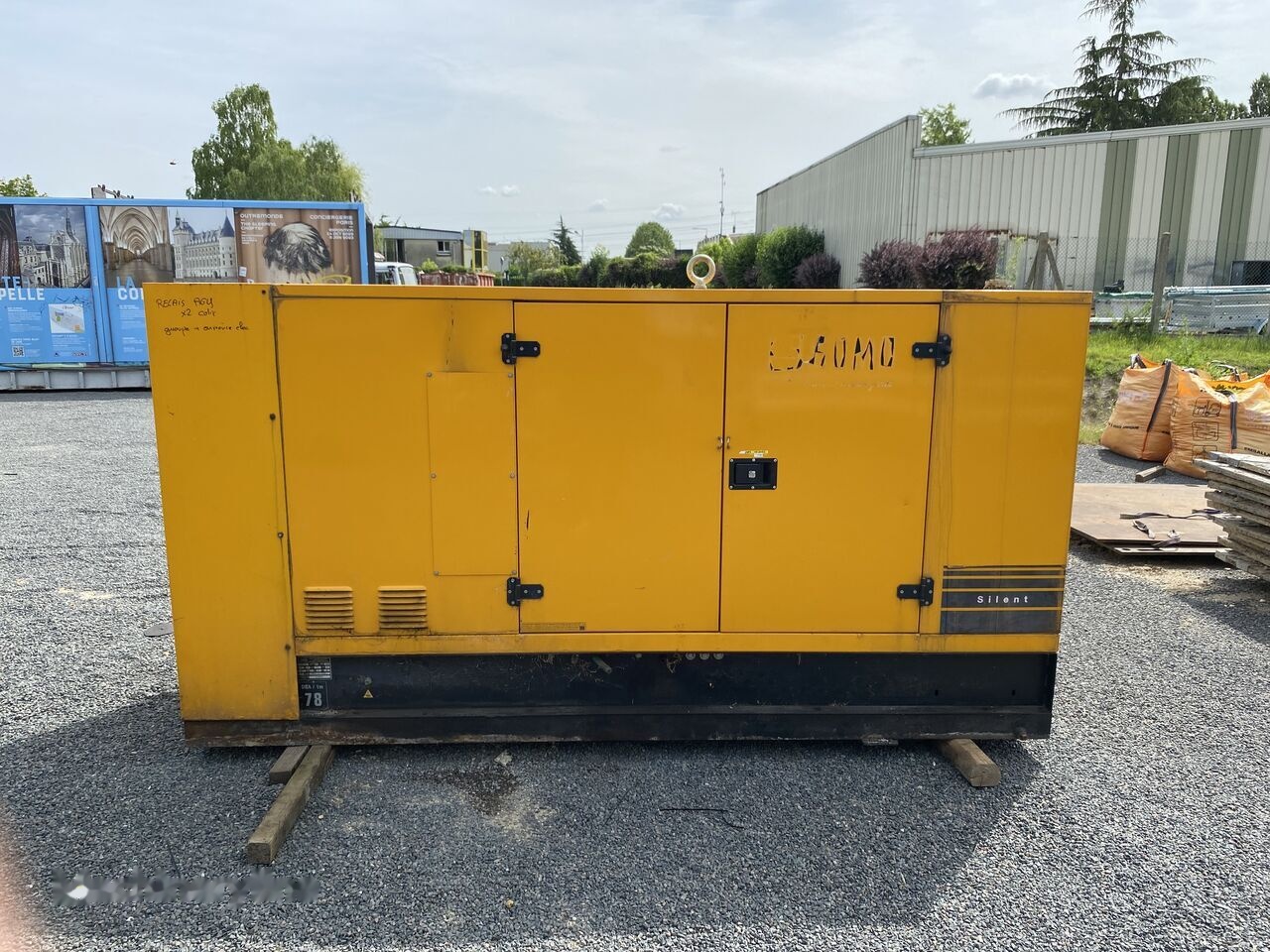 SDMO 80 kVa John Deere - Generador industriale: foto 2 SDMO 80 kVa John Deere - Generador industriale: foto 2