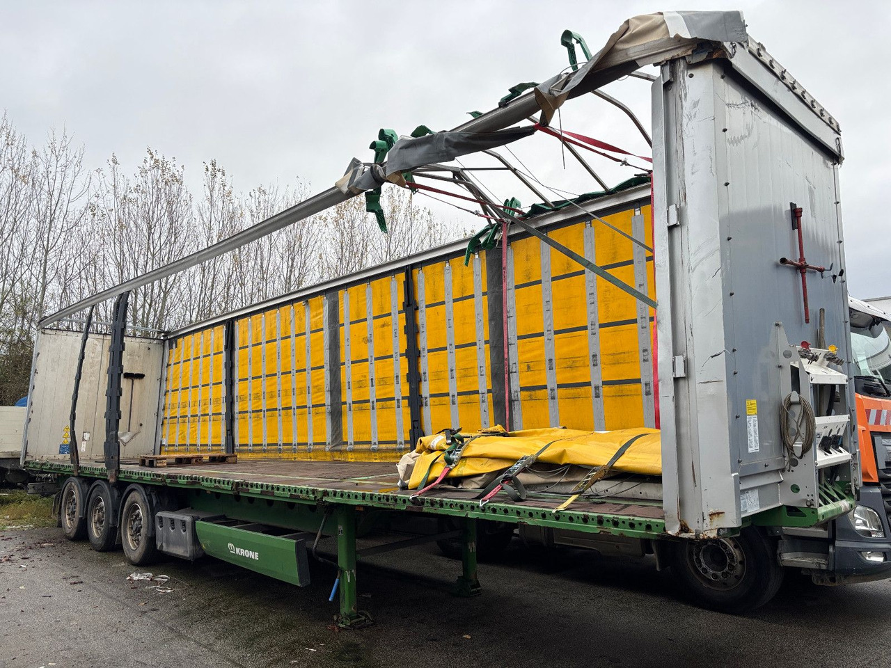 Krone SD BPW/Scheiben/Lift - Semirremolque lona: foto 2 Krone SD BPW/Scheiben/Lift - Semirremolque lona: foto 2