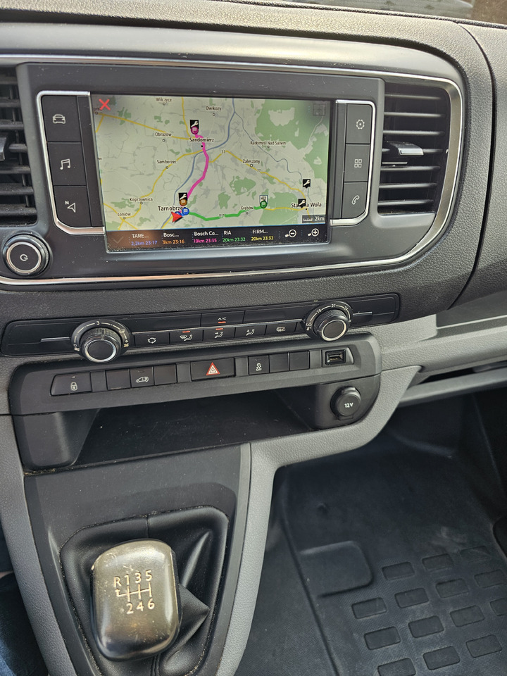 PEUGEOT Expert CHLODNIA CARRIER KLIMA EURO6 - Furgoneta frigorifica: foto 5 PEUGEOT Expert CHLODNIA CARRIER KLIMA EURO6 - Furgoneta frigorifica: foto 5