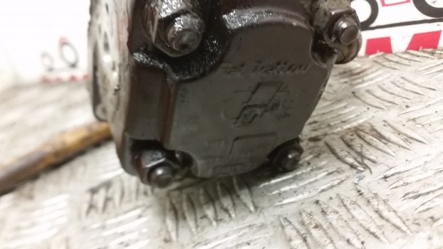 Fiat 780 Power Steering Pump. Please Check By Photos. - Bomba de dirección para Tractor: foto 5 Fiat 780 Power Steering Pump. Please Check By Photos. - Bomba de dirección para Tractor: foto 5