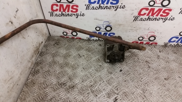 Fiat 780 Power Steering Pump. Please Check By Photos. - Bomba de dirección para Tractor: foto 1 Fiat 780 Power Steering Pump. Please Check By Photos. - Bomba de dirección para Tractor: foto 1