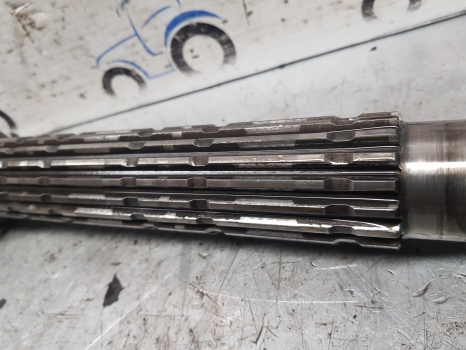 Fiat 90-90, 100-90, 110-90 Transmission Shaft 5132302 - Transmisión para Tractor: foto 3 Fiat 90-90, 100-90, 110-90 Transmission Shaft 5132302 - Transmisión para Tractor: foto 3