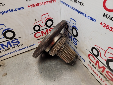 Fiat 980, 1180, 90-90, 100-90, 110-90 Front Axle Hub Shaft 5104077, 5129675 - Eje delantero: foto 5 Fiat 980, 1180, 90-90, 100-90, 110-90 Front Axle Hub Shaft 5104077, 5129675 - Eje delantero: foto 5