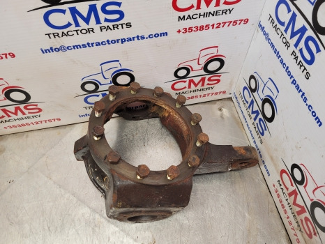 Fiat 980, 90-90, 100-90, 110-90 Front Axle Swivel Housing Lhs 5127196 - Eje delantero: foto 2 Fiat 980, 90-90, 100-90, 110-90 Front Axle Swivel Housing Lhs 5127196 - Eje delantero: foto 2