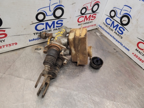 Fiat F Series F120, F130, F140 Brake Master Cylinder 5145630, 5145631, 82003369 - Cilindro de freno para Maquinaria agrícola: foto 2 Fiat F Series F120, F130, F140 Brake Master Cylinder 5145630, 5145631, 82003369 - Cilindro de freno para Maquinaria agrícola: foto 2