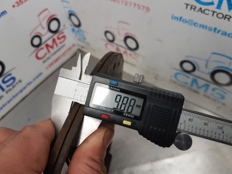 Ford 10 Series, 5110, 6610, 6810, 7410, 7710 Clutch Disc 13 Inch 82011593 - Disco de embrague para Maquinaria agrícola: foto 4 Ford 10 Series, 5110, 6610, 6810, 7410, 7710 Clutch Disc 13 Inch 82011593 - Disco de embrague para Maquinaria agrícola: foto 4