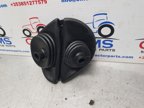 Ford 10, Tw 6610, 6810 Q Cab Gear Lever Gaiter Rubber Cover Boot E3nn7z066aa - Cabina e interior para Maquinaria agrícola: foto 3 Ford 10, Tw 6610, 6810 Q Cab Gear Lever Gaiter Rubber Cover Boot E3nn7z066aa - Cabina e interior para Maquinaria agrícola: foto 3