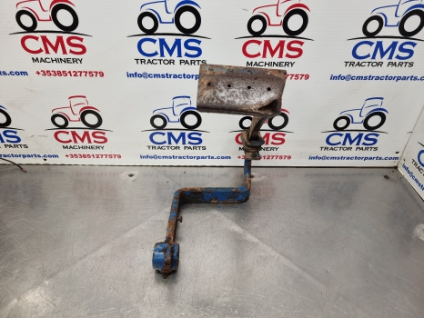 Ford 4610, 10 Series, Lp Cab Brake Pedal D4nn2n003c - Pedal para Tractor: foto 1 Ford 4610, 10 Series, Lp Cab Brake Pedal D4nn2n003c - Pedal para Tractor: foto 1