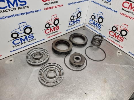 Ford 4630, 30 Series, Clutch Plate, Disc And Hub 86604372, K3660623692 - Embrague y piezas: foto 2 Ford 4630, 30 Series, Clutch Plate, Disc And Hub 86604372, K3660623692 - Embrague y piezas: foto 2