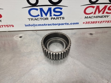 Ford 4630, 30 Series, Transmission Hub 83985667, K3660628301 - Caja de cambios: foto 2 Ford 4630, 30 Series, Transmission Hub 83985667, K3660628301 - Caja de cambios: foto 2
