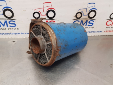 Ford Dexta, Super Dexta, Engine Air Filter Box, Oil Bath 960e18205, 957e9600a - Sistema de admisión de aire: foto 4 Ford Dexta, Super Dexta, Engine Air Filter Box, Oil Bath 960e18205, 957e9600a - Sistema de admisión de aire: foto 4