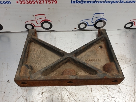 Ford New Holland 60,m,tm And Mxm Bonnett Bracket 82000442,82004663 - Capota para Tractor: foto 4 Ford New Holland 60,m,tm And Mxm Bonnett Bracket 82000442,82004663 - Capota para Tractor: foto 4