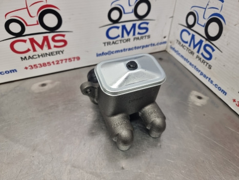 Ford Tw10, Tw Series, 9600 Brake Master Cylinder C7nn2140a, D3nn2140a - Cilindro de freno para Maquinaria agrícola: foto 3 Ford Tw10, Tw Series, 9600 Brake Master Cylinder C7nn2140a, D3nn2140a - Cilindro de freno para Maquinaria agrícola: foto 3