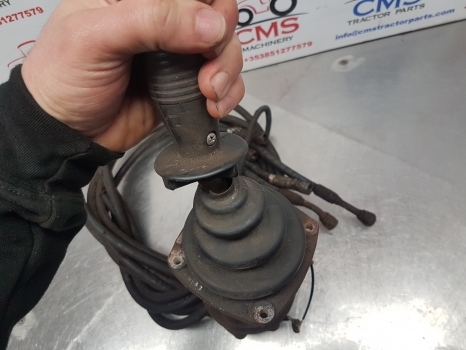 Hyundai Robex 130lc-3, R130lc3, R130w3 Remote Control Lever Assy Lhs 31er-20050 - Hidráulica para Maquinaria de construcción: foto 4 Hyundai Robex 130lc-3, R130lc3, R130w3 Remote Control Lever Assy Lhs 31er-20050 - Hidráulica para Maquinaria de construcción: foto 4