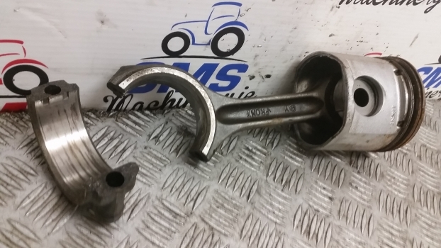 John Deere 6010, 6110 Engine Connecting Rod , Piston Re507850, R500335, Re50770 - Biela para Tractor: foto 3 John Deere 6010, 6110 Engine Connecting Rod , Piston Re507850, R500335, Re50770 - Biela para Tractor: foto 3