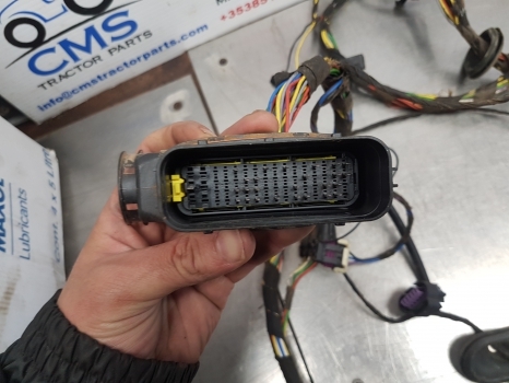 John Deere 6115m, 6m Series, Cab Roof Wiring Loom Al211619, Al211756 - Cables/ Alambres: foto 4 John Deere 6115m, 6m Series, Cab Roof Wiring Loom Al211619, Al211756 - Cables/ Alambres: foto 4