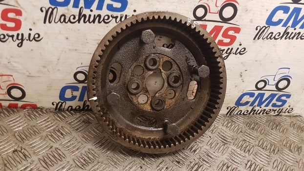 Massey Ferguson 50hx, 50b Front Axle Annular Gear Z75 115689, 118382 - Eje delantero para Retroexcavadora: foto 1 Massey Ferguson 50hx, 50b Front Axle Annular Gear Z75 115689, 118382 - Eje delantero para Retroexcavadora: foto 1