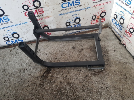 Massey Ferguson 5612, 5613, 5611, 5712 Fuel Tank Support Bracket Lhs 4356814m91 - Depósito de combustible: foto 3 Massey Ferguson 5612, 5613, 5611, 5712 Fuel Tank Support Bracket Lhs 4356814m91 - Depósito de combustible: foto 3