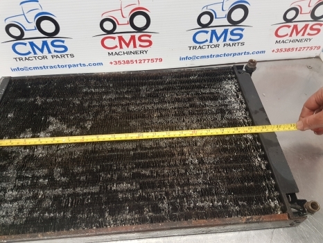 Massey Ferguson 6150, 4700, 5700, 6700 Ser Exchanger Condender, Cooler 4377730m4 - Sistema de refrigeración para Tractor: foto 5 Massey Ferguson 6150, 4700, 5700, 6700 Ser Exchanger Condender, Cooler 4377730m4 - Sistema de refrigeración para Tractor: foto 5
