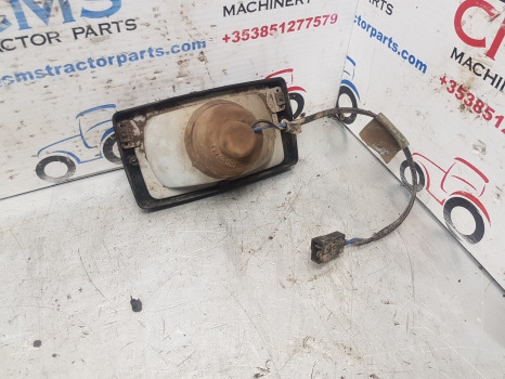 Massey Ferguson 6150, 6160 Roof Work Light 3713134m91 - Luz/ Iluminación: foto 2 Massey Ferguson 6150, 6160 Roof Work Light 3713134m91 - Luz/ Iluminación: foto 2