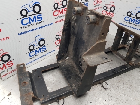 New Holland Case Puma 145, T7.200 Hood Support Assy 84337706, 84485123, 84268312 - Capota para Tractor: foto 2 New Holland Case Puma 145, T7.200 Hood Support Assy 84337706, 84485123, 84268312 - Capota para Tractor: foto 2
