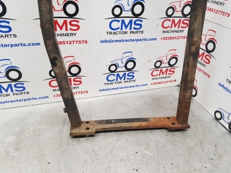 New Holland Case Puma T6000, T7 T7.200 Hood Bonnet Support 84148993, 84355109 - Capota para Tractor: foto 5 New Holland Case Puma T6000, T7 T7.200 Hood Bonnet Support 84148993, 84355109 - Capota para Tractor: foto 5