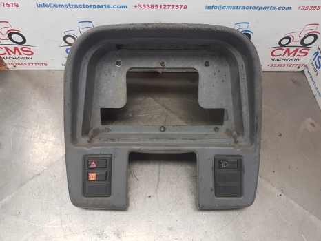 New Holland Fiat Cab Dashboard Panel 82006096, 82003614, 82003616, 82003620 - Salpicadero para Tractor: foto 1 New Holland Fiat Cab Dashboard Panel 82006096, 82003614, 82003616, 82003620 - Salpicadero para Tractor: foto 1