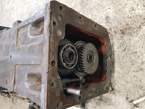 New Holland Fiat Ford L95 Transmission Assy 5166741, 5167174, 47132243, 5172780 - Caja de cambios para Tractor: foto 5 New Holland Fiat Ford L95 Transmission Assy 5166741, 5167174, 47132243, 5172780 - Caja de cambios para Tractor: foto 5