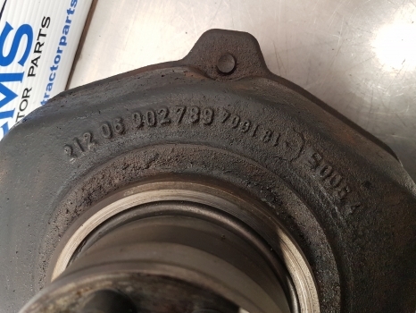 New Holland Lm435a, Mlt 634-120 Swivel Housing Front Rhs Rear Lhs 212.06.002.789 - Mangueta para Manipulador telescópico: foto 4 New Holland Lm435a, Mlt 634-120 Swivel Housing Front Rhs Rear Lhs 212.06.002.789 - Mangueta para Manipulador telescópico: foto 4