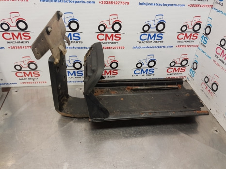 New Holland T5.95, T5, Case Battery Tray, Support 84535790, 84535783, 84536561 - Acumulador para Maquinaria agrícola: foto 1 New Holland T5.95, T5, Case Battery Tray, Support 84535790, 84535783, 84536561 - Acumulador para Maquinaria agrícola: foto 1