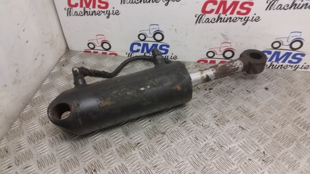 New Holland T7, T6000 Series T6050 Lift Cylinder D115mm 87380800 - Cilindro hidráulico para Tractor: foto 2 New Holland T7, T6000 Series T6050 Lift Cylinder D115mm 87380800 - Cilindro hidráulico para Tractor: foto 2