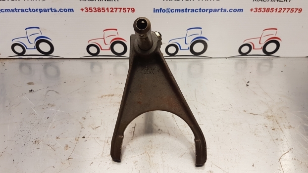 Transmisión para Tractor Old Stock Old Stock Transmission Control Fork And Rail 82852615: foto 1