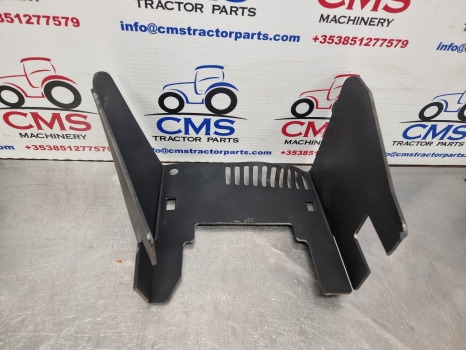 Landini 5-110h, Mc Cormick T-max Pto Guard, Shield, 3667820m92 - Piezas de recambio para Tractor: foto 4 Landini 5-110h, Mc Cormick T-max Pto Guard, Shield, 3667820m92 - Piezas de recambio para Tractor: foto 4