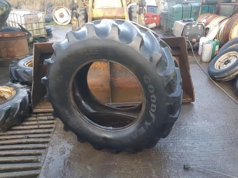 Tyre Dt820 Goodyear 540/65r28, 540/65 R28 - Neumático para Tractor: foto 1 Tyre Dt820 Goodyear 540/65r28, 540/65 R28 - Neumático para Tractor: foto 1