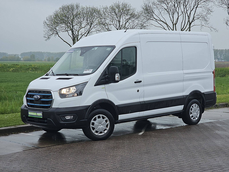 Ford E-Transit L2H2 68KWH Navi ! - Furgón, Furgoneta eléctrica: foto 2 Ford E-Transit L2H2 68KWH Navi ! - Furgón, Furgoneta eléctrica: foto 2