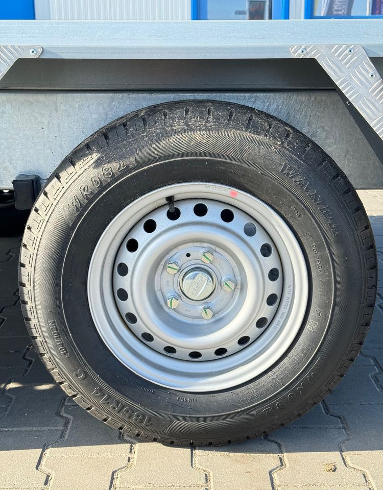 LORRIES TPM20 - przyczepa do przewozu koparki, bobcat , koparka 2700 kg - Remolque porta maquinaria: foto 4 LORRIES TPM20 - przyczepa do przewozu koparki, bobcat , koparka 2700 kg - Remolque porta maquinaria: foto 4