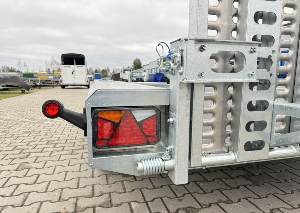 LORRIES TPM35-4017 402x175 cm DMC 3500kg przyczepa 3 osiowa pod koparkę budowlanka - Remolque porta maquinaria: foto 4 LORRIES TPM35-4017 402x175 cm DMC 3500kg przyczepa 3 osiowa pod koparkę budowlanka - Remolque porta maquinaria: foto 4