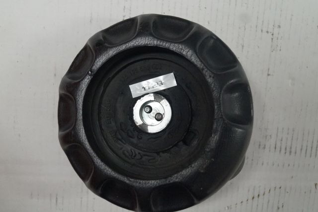 Jungheinrich 50263124 | Stuur Steering wheel ETV from year 2003 till 2011 Stuur Steering wheel ETV from year 2003 till 2011 - Cabina e interior para Equipo de manutención: foto 2 Jungheinrich 50263124 | Stuur Steering wheel ETV from year 2003 till 2011 Stuur Steering wheel ETV from year 2003 till 2011 - Cabina e interior para Equipo de manutención: foto 2