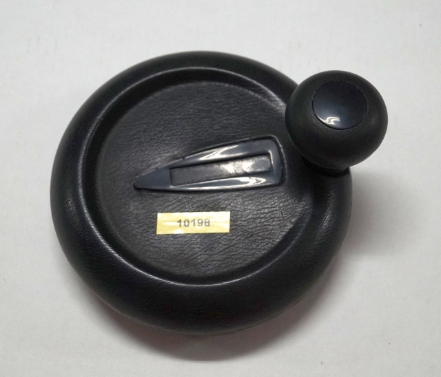 Jungheinrich 50263124 | Stuur Steering wheel ETV from year 2003 till 2011 Stuur Steering wheel ETV from year 2003 till 2011 - Cabina e interior para Equipo de manutención: foto 1 Jungheinrich 50263124 | Stuur Steering wheel ETV from year 2003 till 2011 Stuur Steering wheel ETV from year 2003 till 2011 - Cabina e interior para Equipo de manutención: foto 1