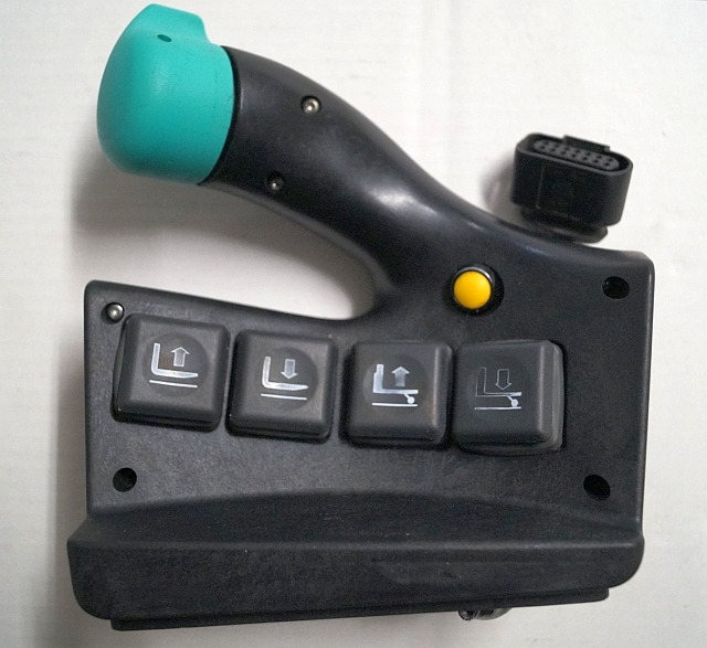 Jungheinrich 51605465 | Rijschakelaar control handle from ESD120 year 2019 sn. 2 - Sistema eléctrico para Equipo de manutención: foto 1 Jungheinrich 51605465 | Rijschakelaar control handle from ESD120 year 2019 sn. 2 - Sistema eléctrico para Equipo de manutención: foto 1