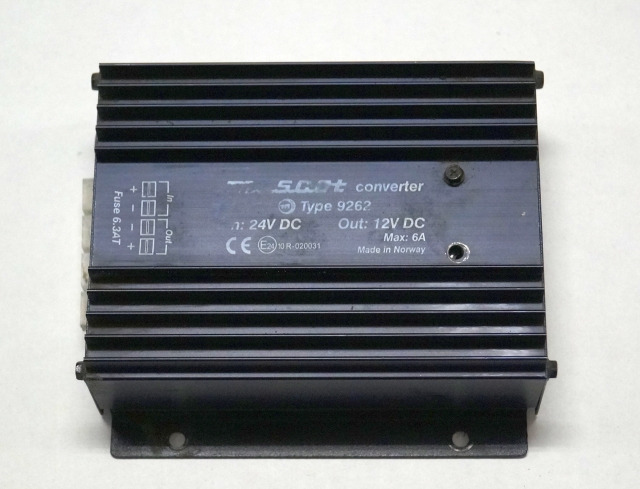Mascot 9262 | Converter type 9262 24v DC in 12v DC out max 6A Converter type 9262 24v DC in 12v DC out max 6A - Sistema eléctrico para Equipo de manutención: foto 1 Mascot 9262 | Converter type 9262 24v DC in 12v DC out max 6A Converter type 9262 24v DC in 12v DC out max 6A - Sistema eléctrico para Equipo de manutención: foto 1