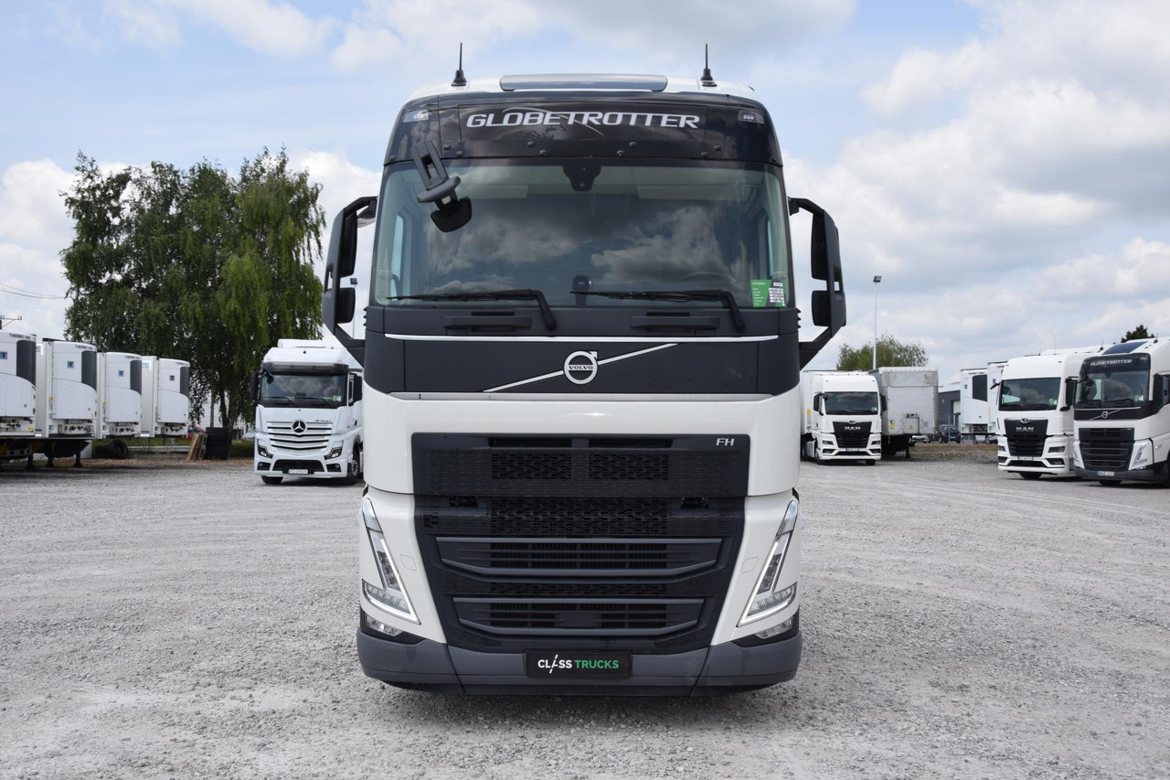 Volvo FH 460 Globetrotter XL i-Save - Cabeza tractora: foto 2 Volvo FH 460 Globetrotter XL i-Save - Cabeza tractora: foto 2