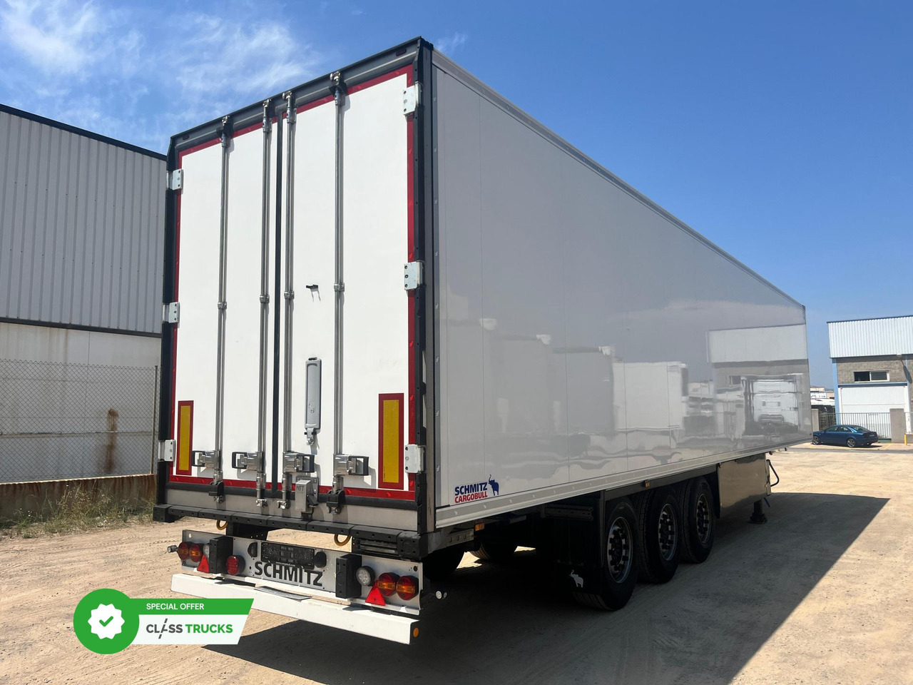 Schmitz Cargobull SKO Double Deck FP 45 Carrier Vector 1550 h2.7m - Semirremolque frigorífico: foto 4 Schmitz Cargobull SKO Double Deck FP 45 Carrier Vector 1550 h2.7m - Semirremolque frigorífico: foto 4