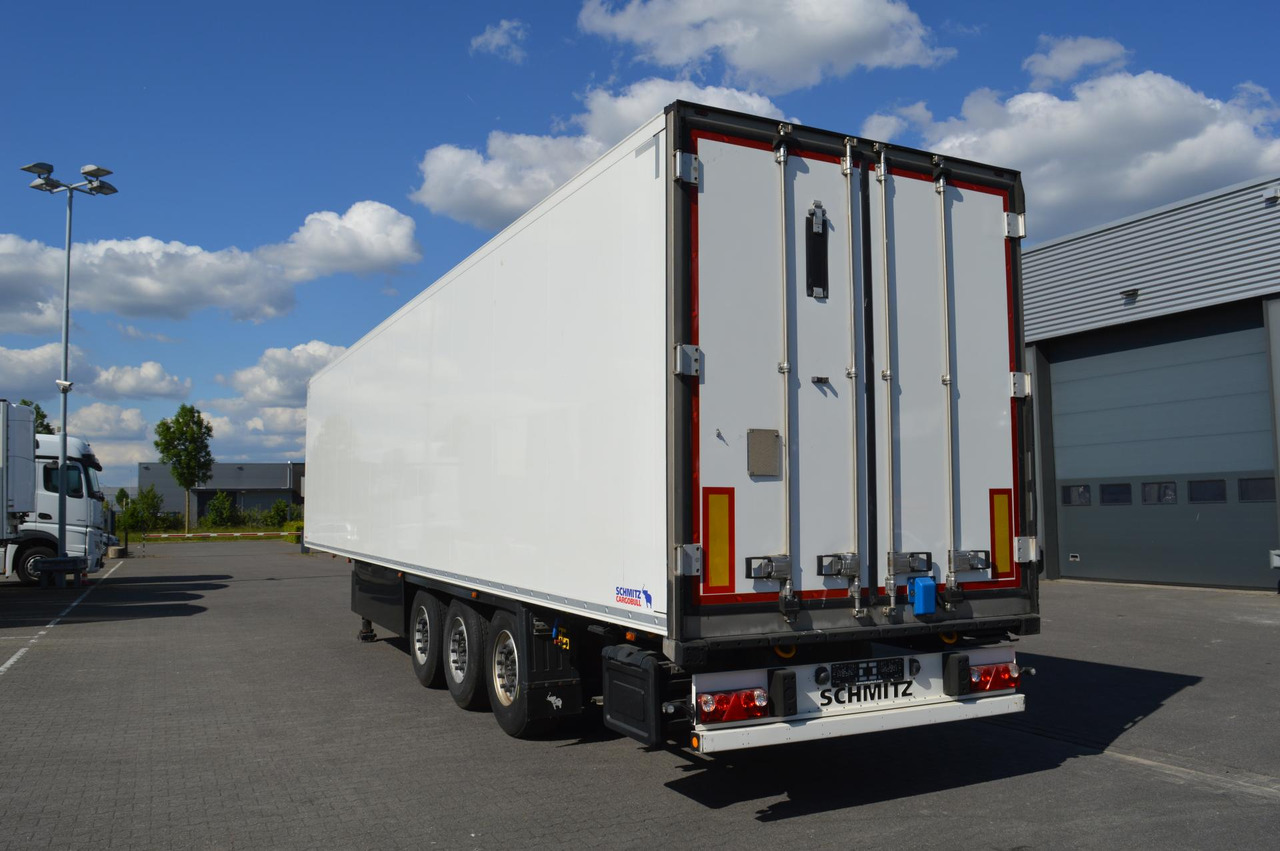 Schmitz Cargobull SKO FP 60 ThermoKing SLXi 300 - Semirremolque frigorífico: foto 1 Schmitz Cargobull SKO FP 60 ThermoKing SLXi 300 - Semirremolque frigorífico: foto 1