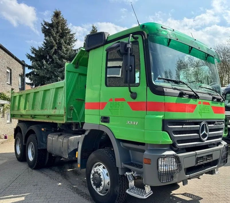 Mercedes-Benz ACTROS MPII 3341/6X6/WYWROTKA TRÓJSTRONNA /KIPPER ALLRAD/ BORDMATIK/ EURO 3 - Camión volquete: foto 5 Mercedes-Benz ACTROS MPII 3341/6X6/WYWROTKA TRÓJSTRONNA /KIPPER ALLRAD/ BORDMATIK/ EURO 3 - Camión volquete: foto 5