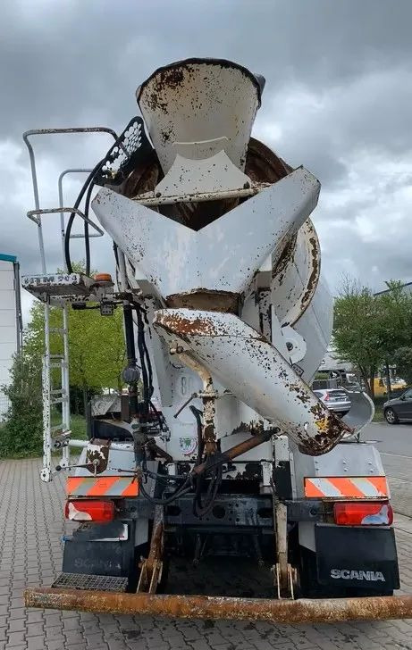 Scania P410 8x4 – Betoniarka Liebherr 9 m³/ Euro 5 / Retarder - Camión hormigonera: foto 5 Scania P410 8x4 – Betoniarka Liebherr 9 m³/ Euro 5 / Retarder - Camión hormigonera: foto 5