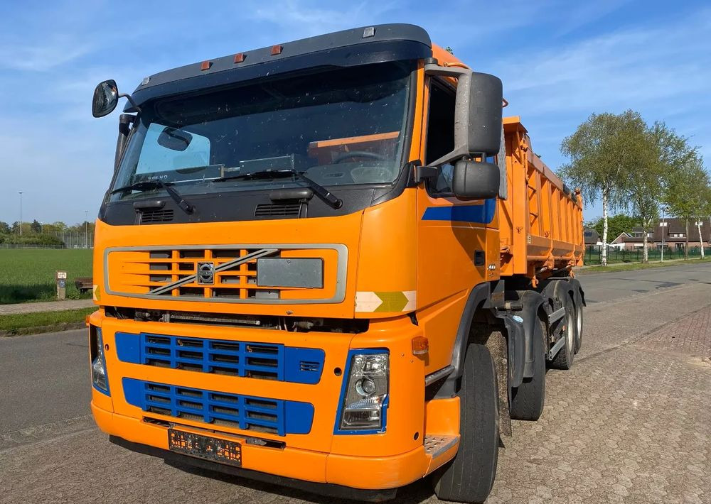 Volvo FM 400 | 8x4 | Meiller Kipper | Bordmatik | Euro 5 | Manualna - Camión volquete: foto 2 Volvo FM 400 | 8x4 | Meiller Kipper | Bordmatik | Euro 5 | Manualna - Camión volquete: foto 2