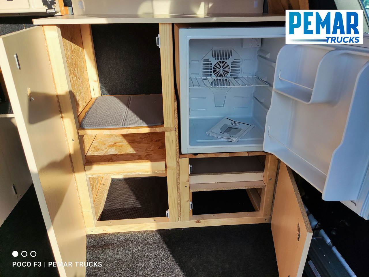 Furgón, Furgoneta combi NISSAN INTERSTAR CAMPERIZADA L2 H2: foto 15 Furgón, Furgoneta combi NISSAN INTERSTAR CAMPERIZADA L2 H2: foto 15