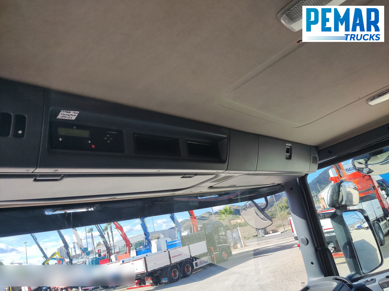 Leasing de SCANIA P 450 6X2 CAJA CERRADA SCANIA P 450 6X2 CAJA CERRADA: foto 24